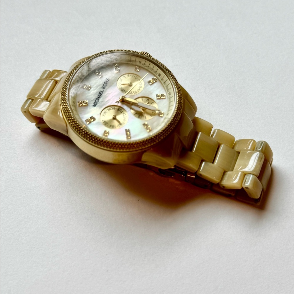 Michael Kors Jet Set Watch